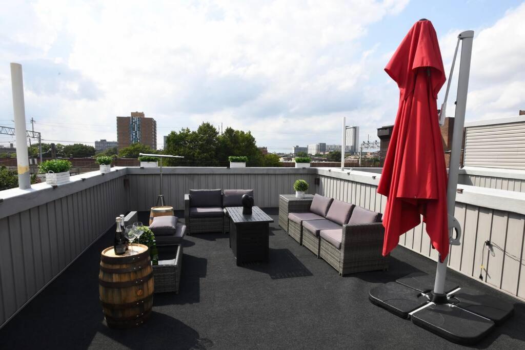 Yanne'S Place - Roof-Patio, Workspace, Cityview Filadelfia Zewnętrze zdjęcie